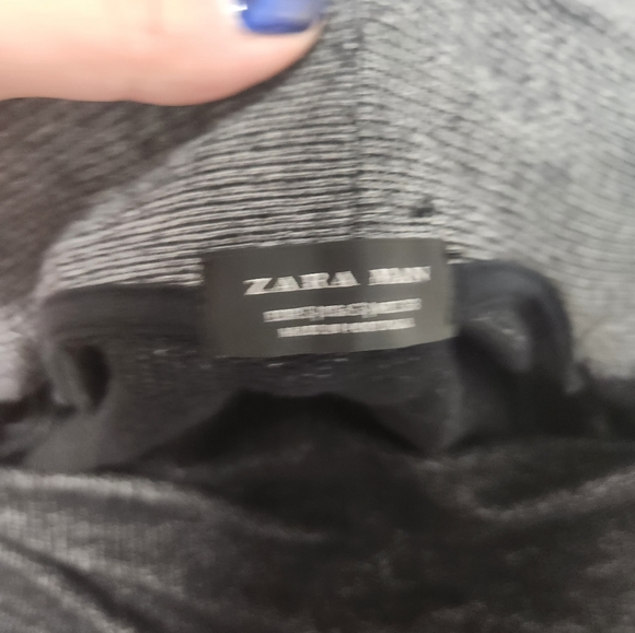 Zara small size Grey cardigan - Picture 3 of 3